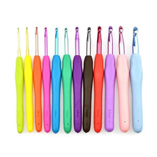 Cargar imagen en el visor de la galería, Set Crochet Arcoíris silicona