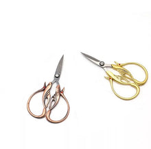 Cargar imagen en el visor de la galería, Tijera Cisne