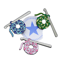 Cargar imagen en el visor de la galería, Pin Circulo Mágico y crochet