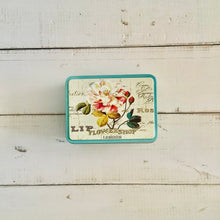 Cargar imagen en el visor de la galería, Cajita hojalata vintage