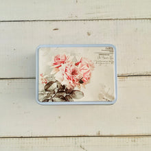 Cargar imagen en el visor de la galería, Cajita hojalata vintage