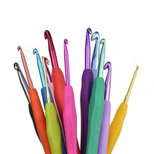 Cargar imagen en el visor de la galería, Set Crochet Arcoíris silicona