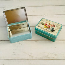 Cargar imagen en el visor de la galería, Cajita hojalata vintage