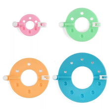 Cargar imagen en el visor de la galería, Set Pomponeras 8 piezas