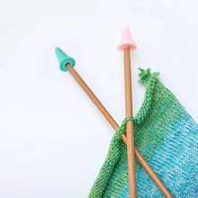 Cargar imagen en el visor de la galería, Set de 6 Protectores de puntas de palillos y tijeras