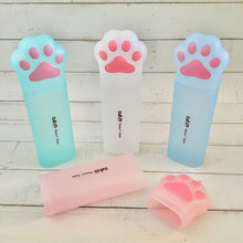 Cargar imagen en el visor de la galería, Estuche mano de gatito