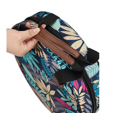 Cargar imagen en el visor de la galería, Bolso porta bastidor y accesorios de bordado