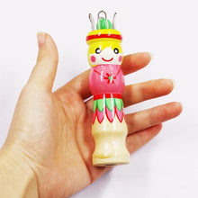 Cargar imagen en el visor de la galería, Tricotin Madera