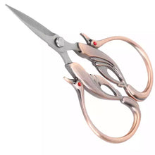 Cargar imagen en el visor de la galería, Tijera Cisne