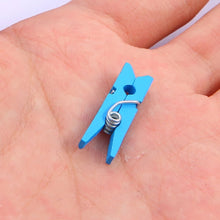 Cargar imagen en el visor de la galería, Pinzas de madera