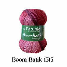 Cargar imagen en el visor de la galería, Petunia Boom-Batik
