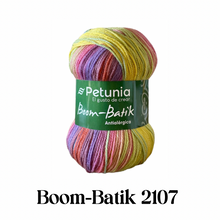 Cargar imagen en el visor de la galería, Petunia Boom-Batik
