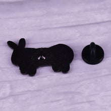 Cargar imagen en el visor de la galería, Pin Oveja 100% Lana
